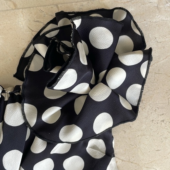 MNG ONE SLEEVE STRAPLESS TOP - Picture 4 of 8